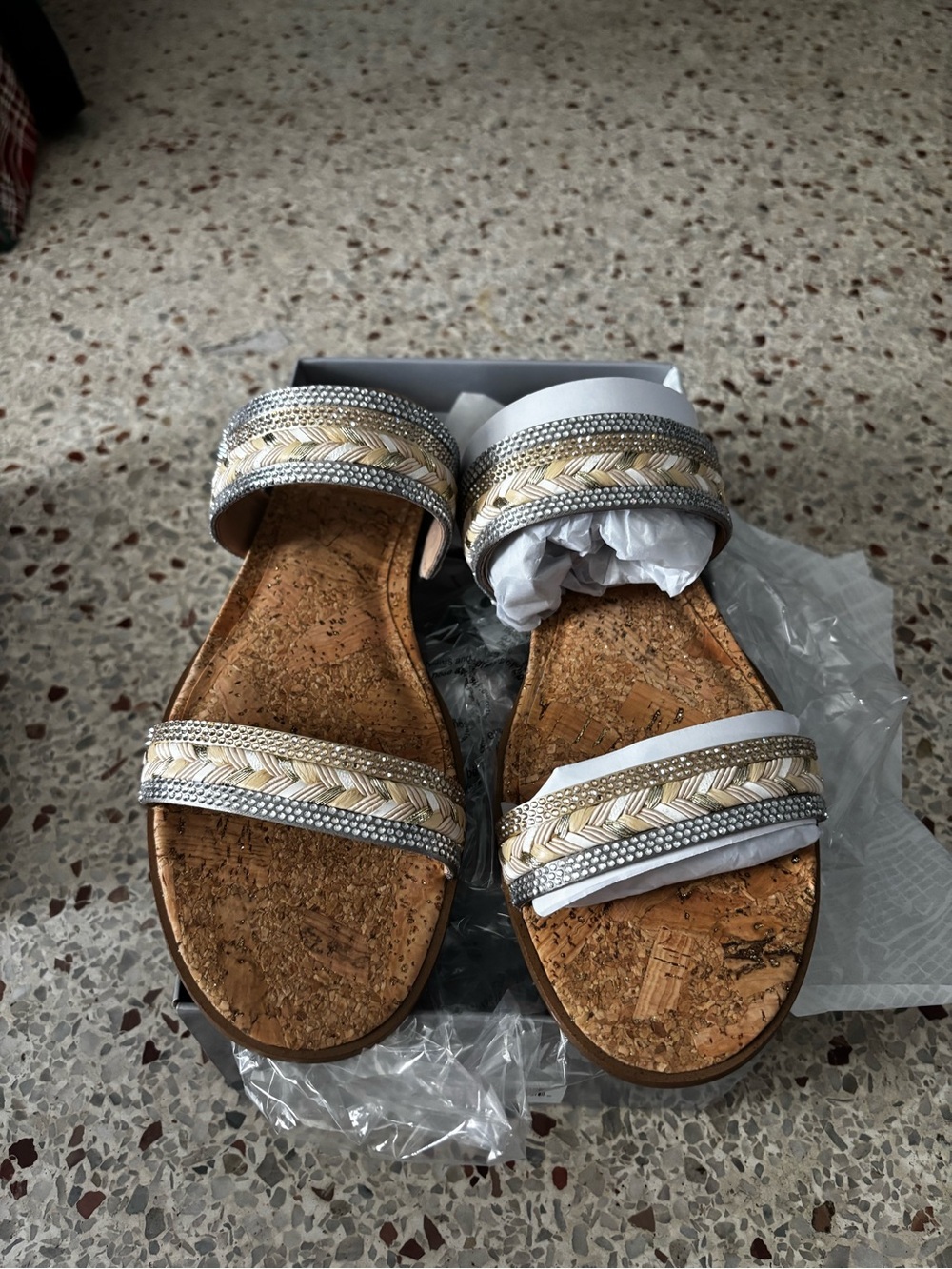 Nib JLO Jennifer Lopez Halil sandals size 10